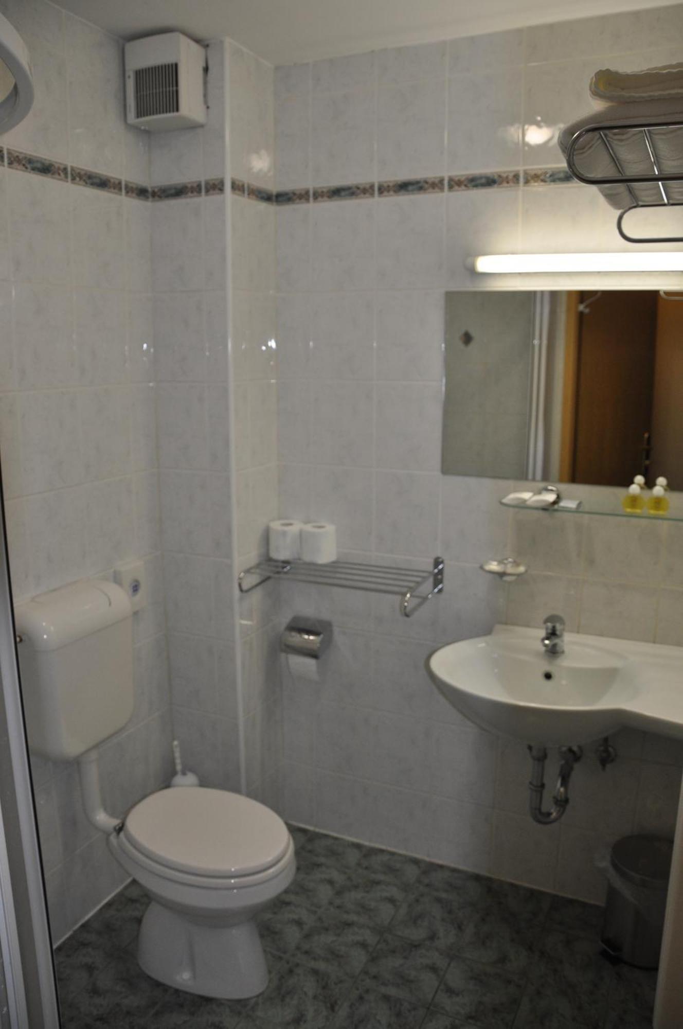Penzion Kmecki Hram Ljubljana Chambre photo