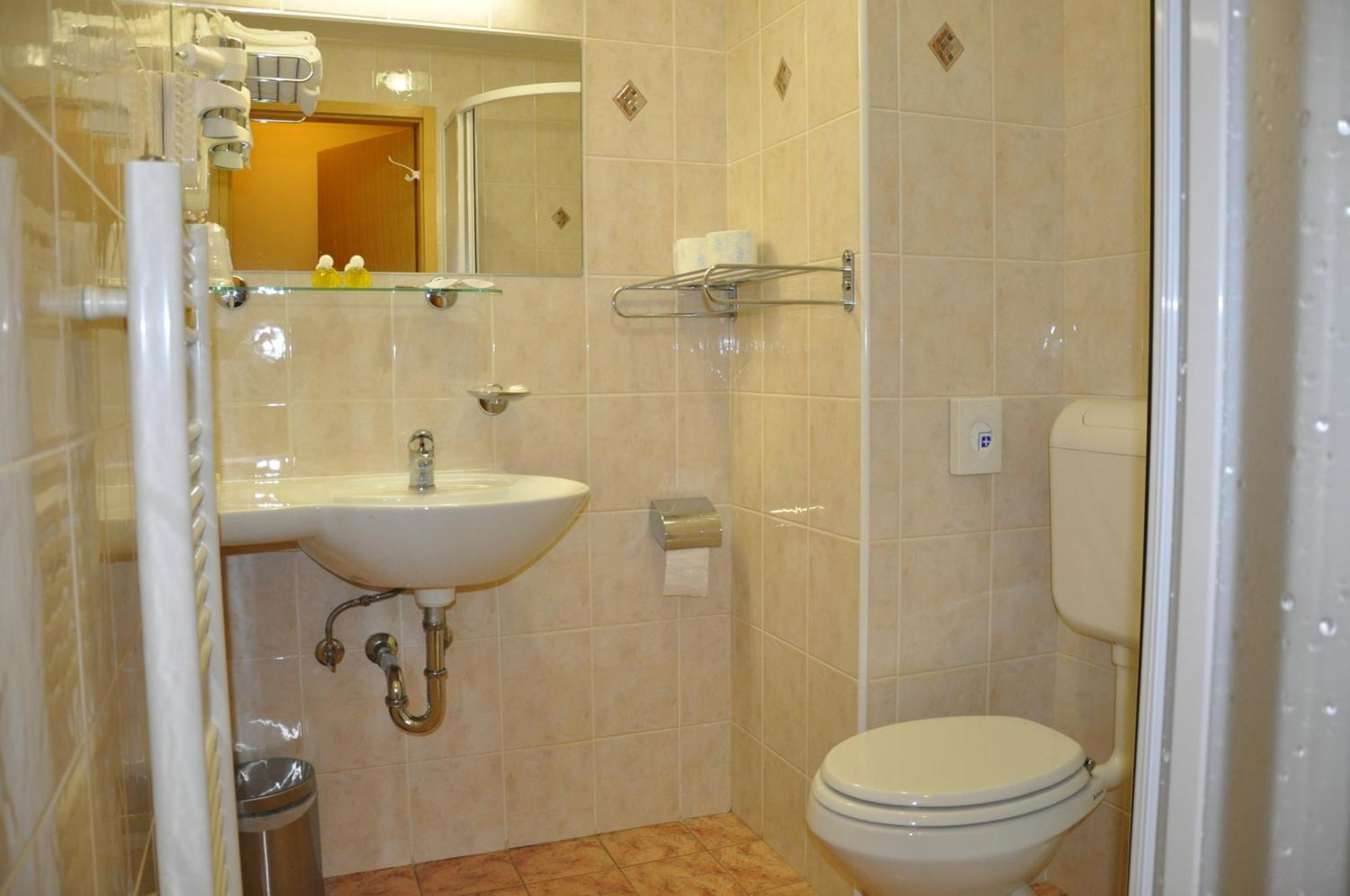 Penzion Kmecki Hram Ljubljana Chambre photo